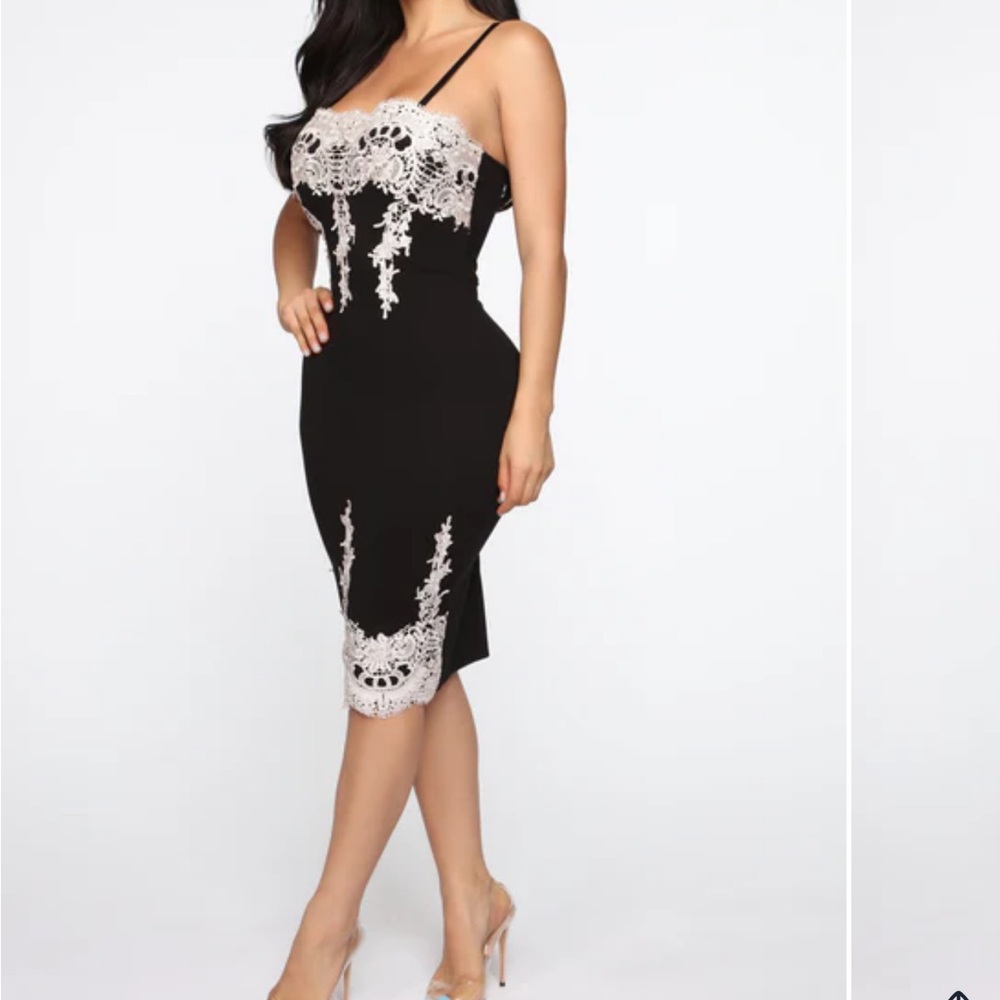 Bodycon Black and ivory Lace Dress back exposed‎ zipper mini dress Sz M